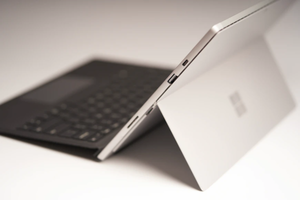 Microsoft wants to redefine the tablet experience